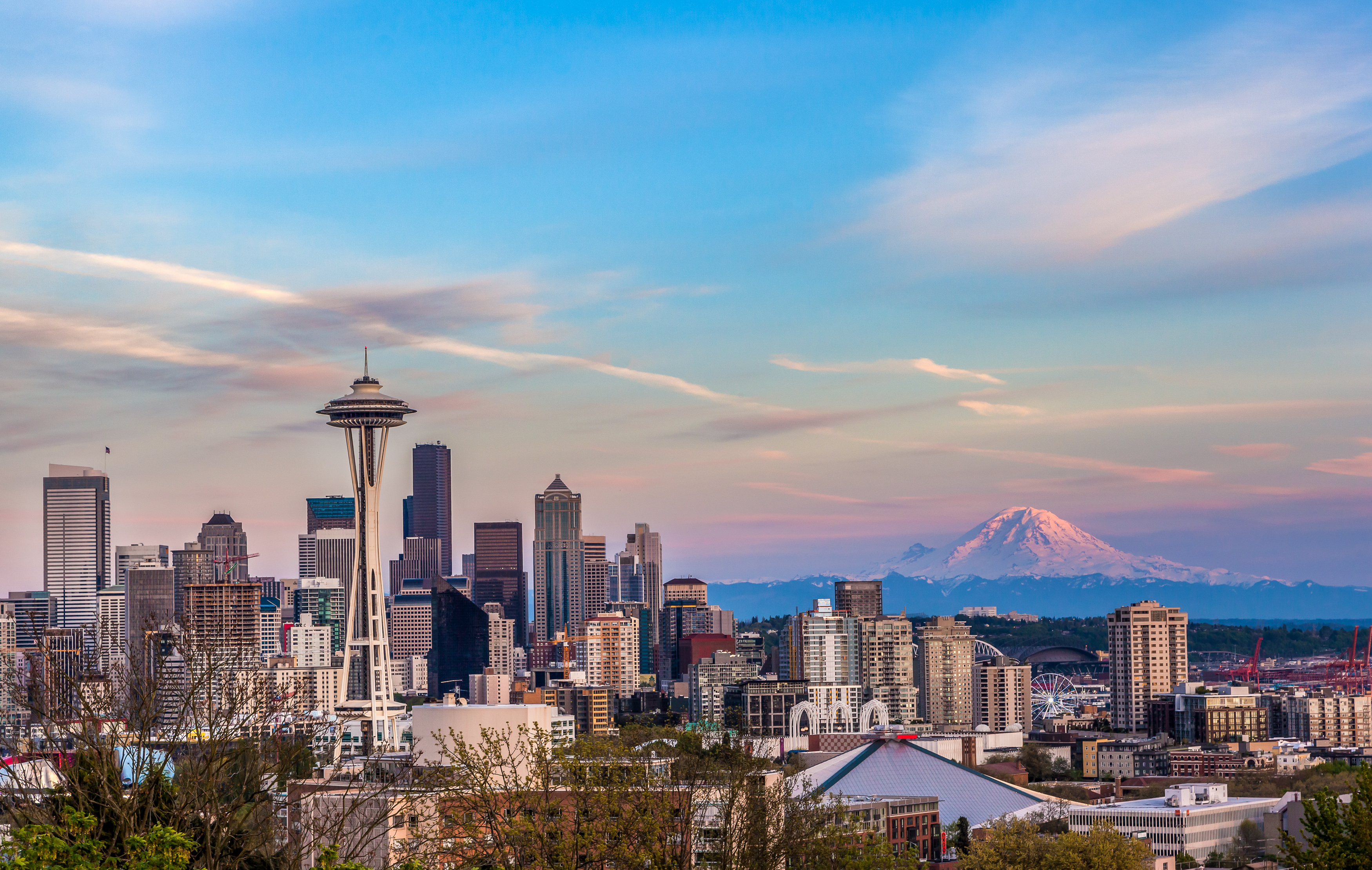Seattle downtown skyline and Mt. Rainier at sunset. WA from Kerry park.