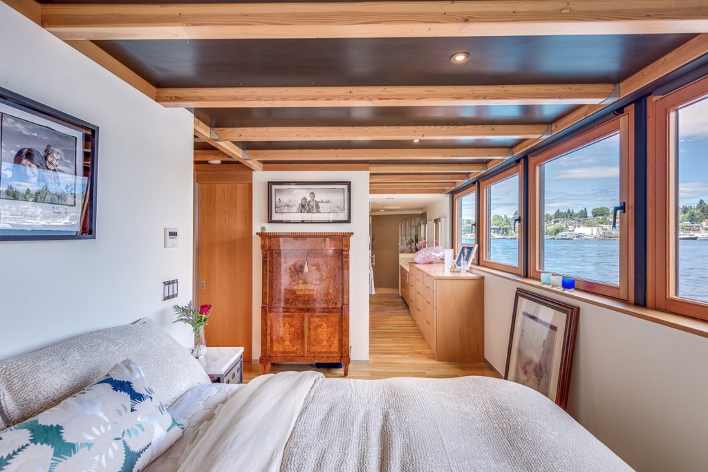 Seattle Floating Homes, Ward's Cove #12, Master Bedroom