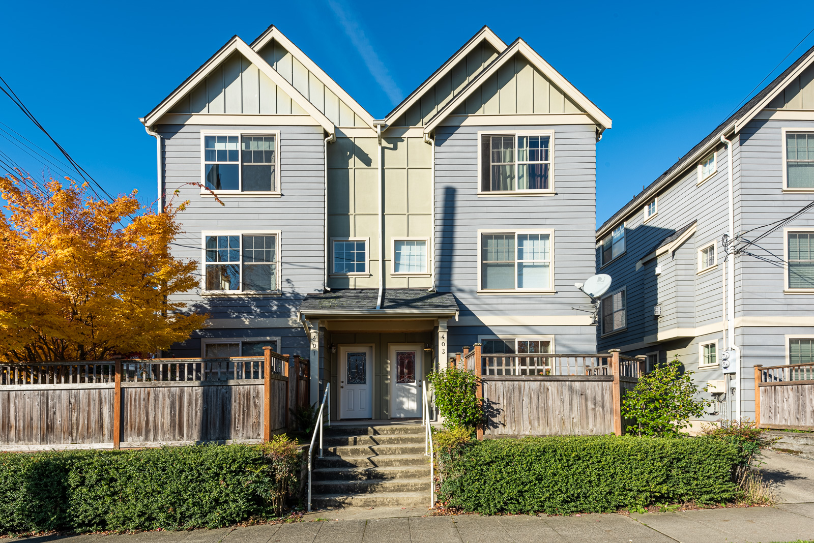 Central Area Townhome SeattlebyDesign Condos & Lofts, Houseboats